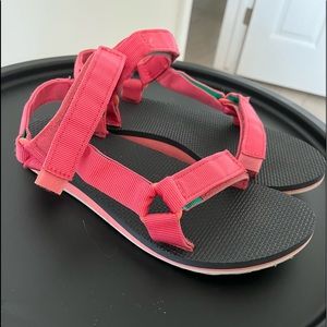 Women’s Teva Sandals